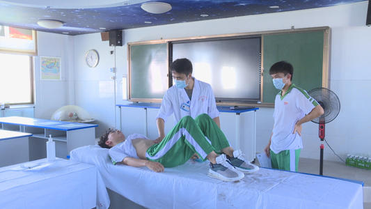 高考体检要“裸检”？学生们慌了，医生给出答案