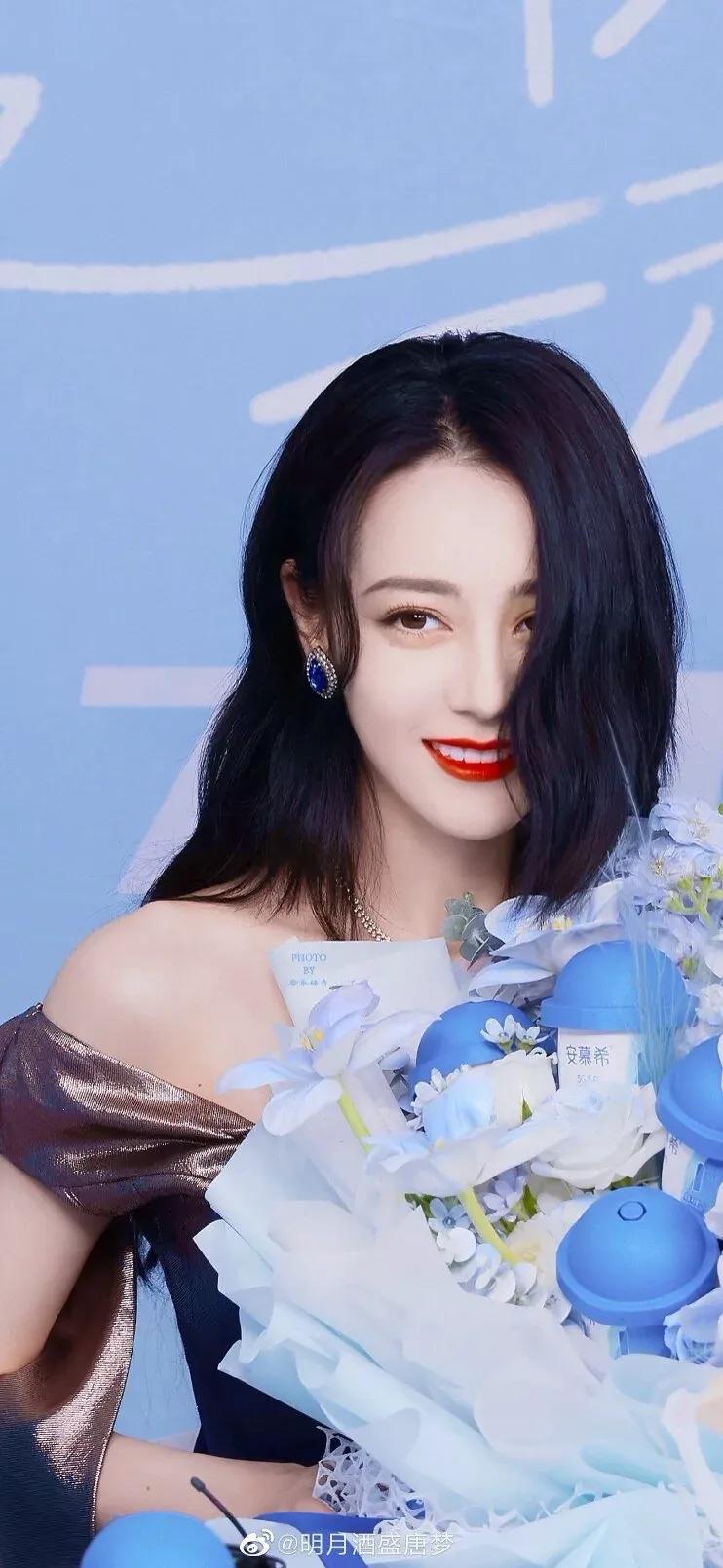 迪丽热巴高清美图