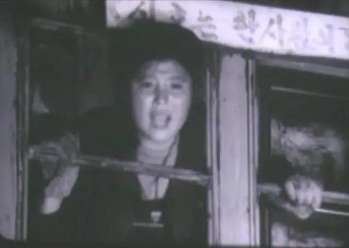 世界电影（0105）朝鲜电影《轧钢工人》（1972）剧照欣赏