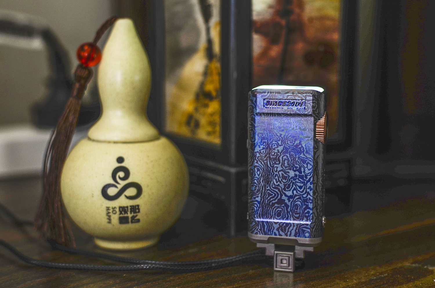 鸞鳳爭鳴，歷史之光：FENIX APEX 20限量版手電