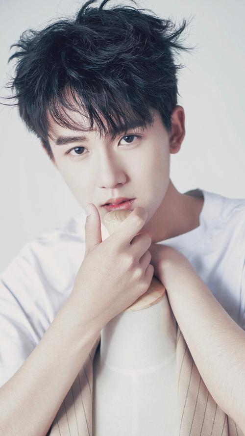 这就是和马可合作，演男一的人？他有什么本事，来看看吧