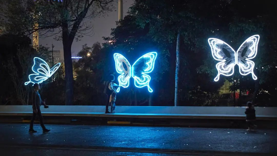讓暗處點(diǎn)亮，讓亮光變?nèi)幔钲趯?duì)夜間城市的新表達(dá)
