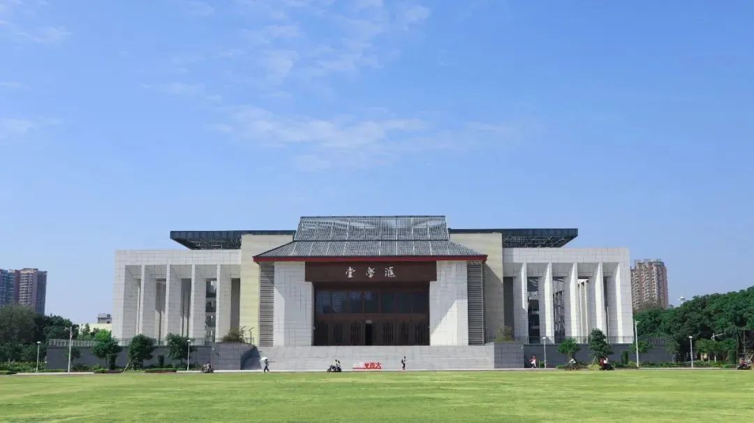 广西大学公共管理学院（广西大学全日制公共管理）