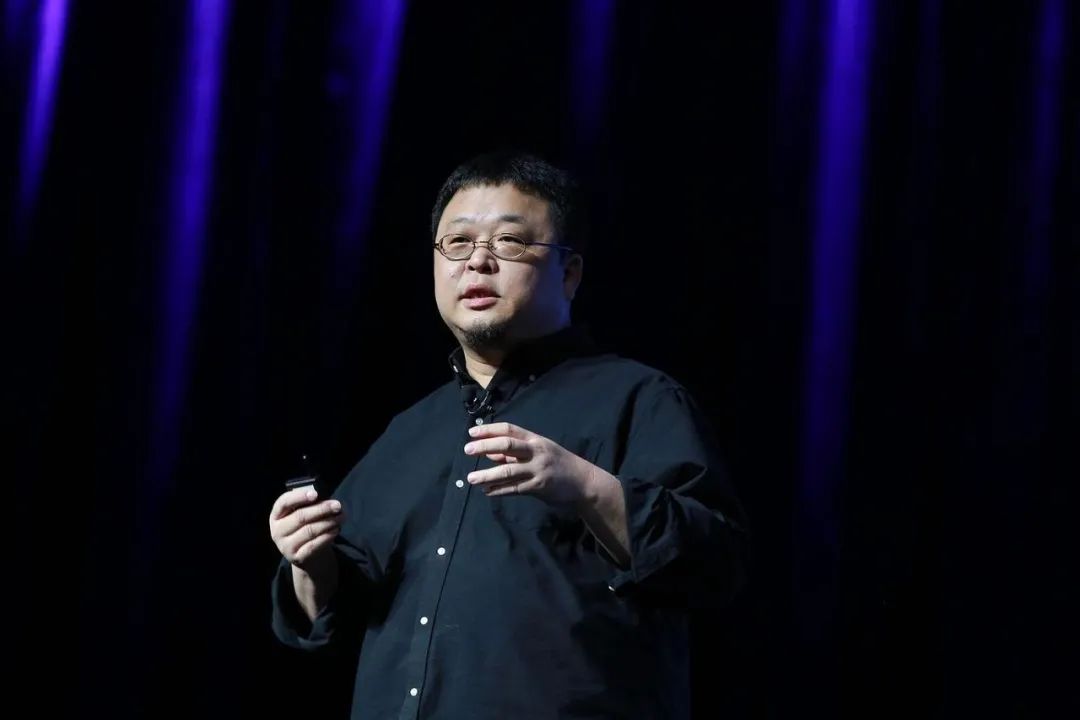 直播两月仅卖几百万，老实人俞敏洪学不会罗永浩