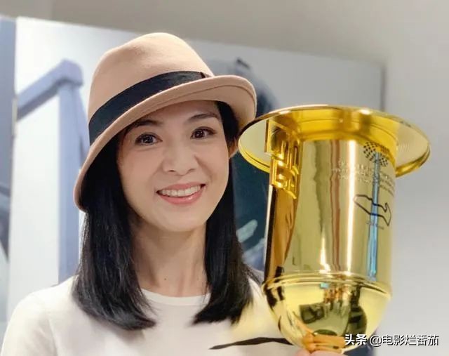 这6位不耐老女星，年轻时是颜值天花板，如今颜值大跌、老态频现