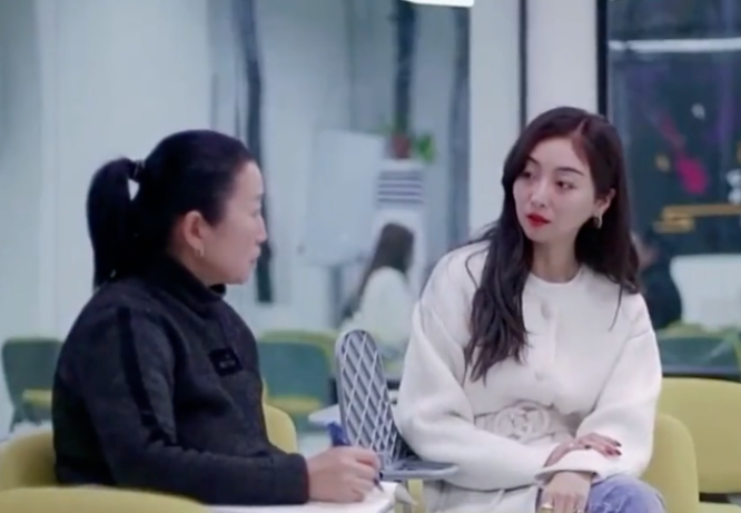 山东女孩李雪珂，24岁年入千万，29岁未婚生仨混血儿：一切靠自己