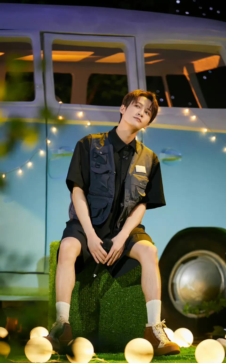 肖战 热巴 千玺 杨幂 龚俊 赵丽颖 杨紫 王一博 任嘉伦 鹿晗 成毅 檀健次 陈晓