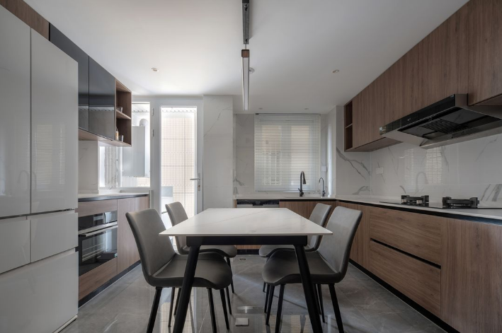 成都夫妻99㎡的家，那叫一个高级，明亮宽敞，以后照着装