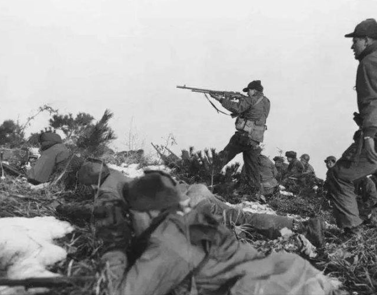 美媒评选世界十大狙击手，中国射手张桃芳位居榜首，曾是美军噩梦