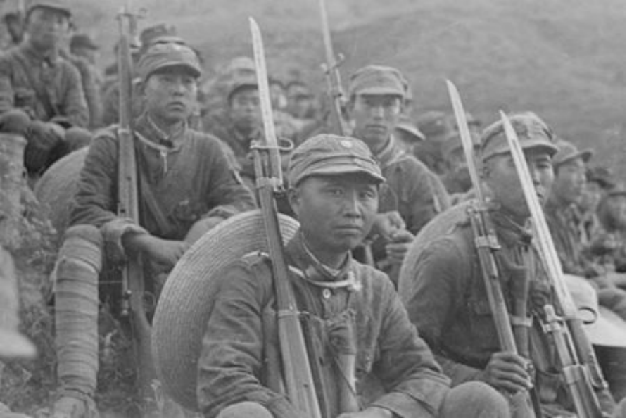 1940年，3位八路军干部带领2000人投靠汤恩伯，他们的结局如何？