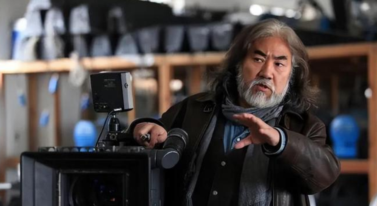 张纪中为捧妻子翻拍《白娘子》，找胡歌合作被拒，怒斥其忘恩负义