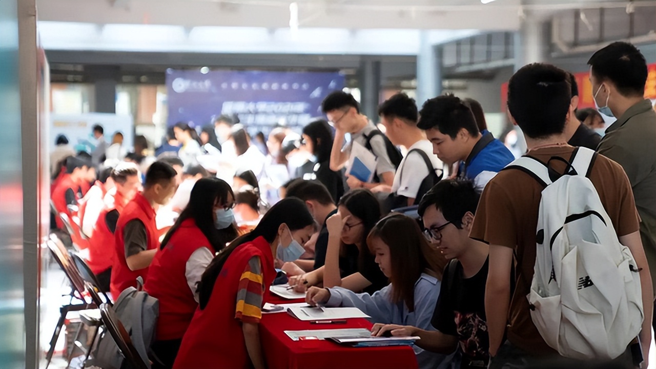 这几个专业害苦了各位学生，选择专业要擦亮眼睛，听听老师的建议