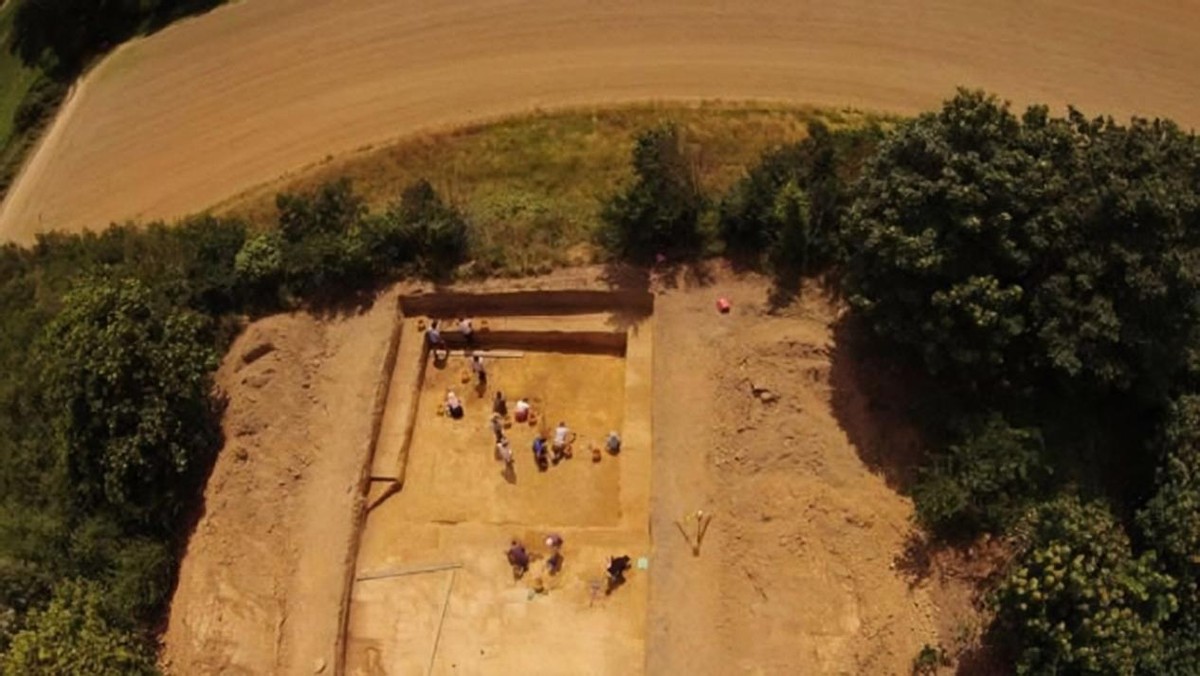 2019年，英国发现1600年前古罗马遗迹，出土文物中居然有简体汉字