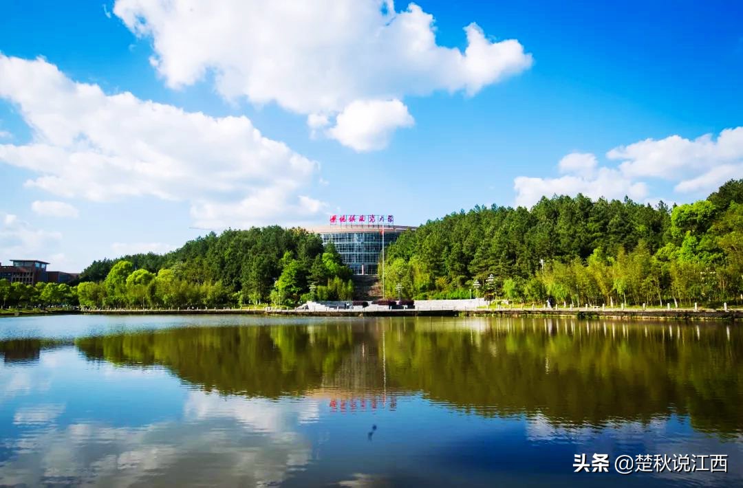 江西的这所二本学校，听说外国人抢着来留学