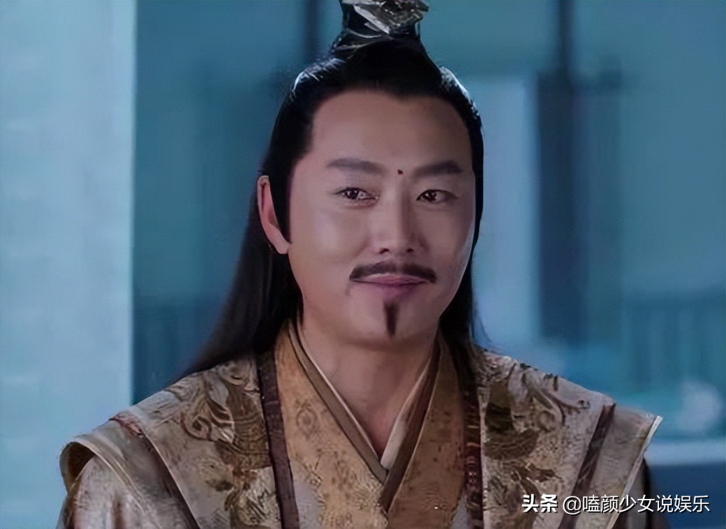 隐藏在古偶里演糟老头的6位男星，年轻20岁，个个都是古装美男