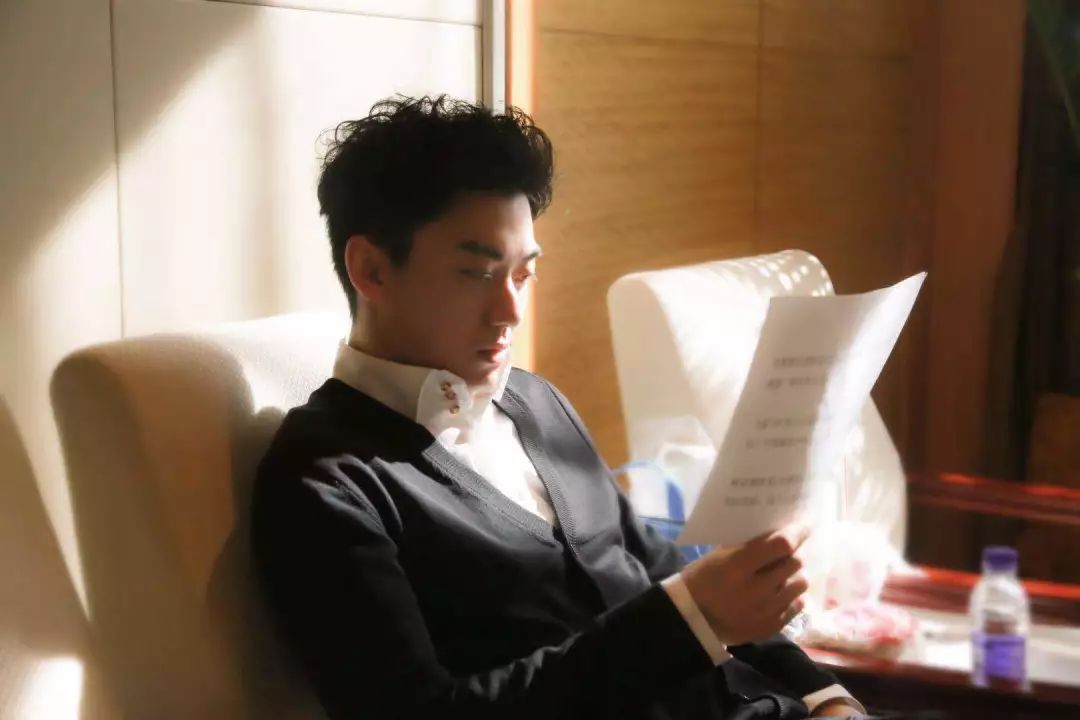 这6位“星二代”资源好到爆，却就是红不了，背后原因发人深省