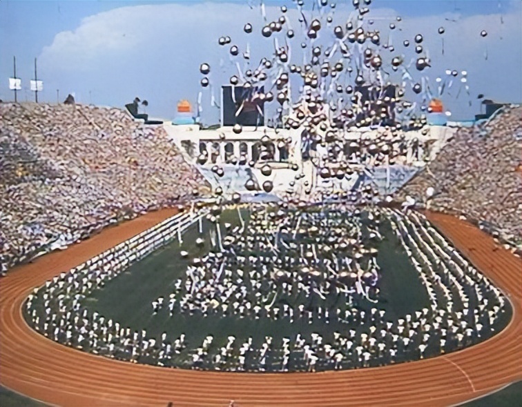 都有哪些国家没参加奥运会(1980年“最尴尬”奥运会，斥资90亿美元，中、美67个国家拒绝参与)