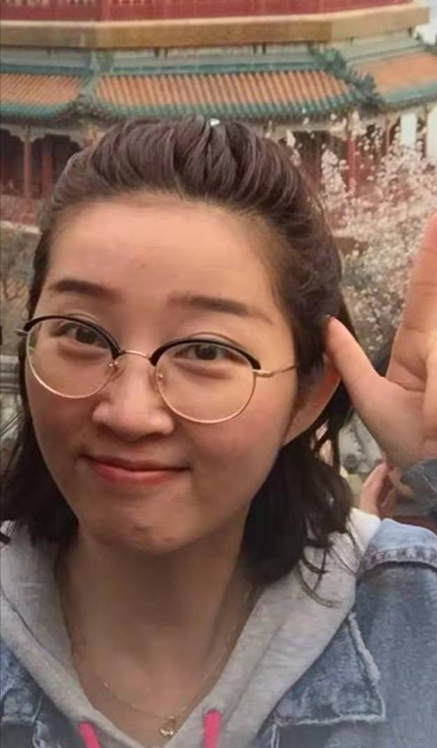2017年，章莹颖异国求学惨遭不测，尸首下落不明，凶手却免于死刑