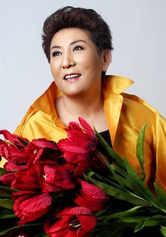 德德玛之子马克塔勒：心疼脑溢血偏瘫的母亲，像爱妈妈一样爱继父