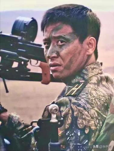 士兵突击剧照（重温士兵突击剧中的金典剧照）