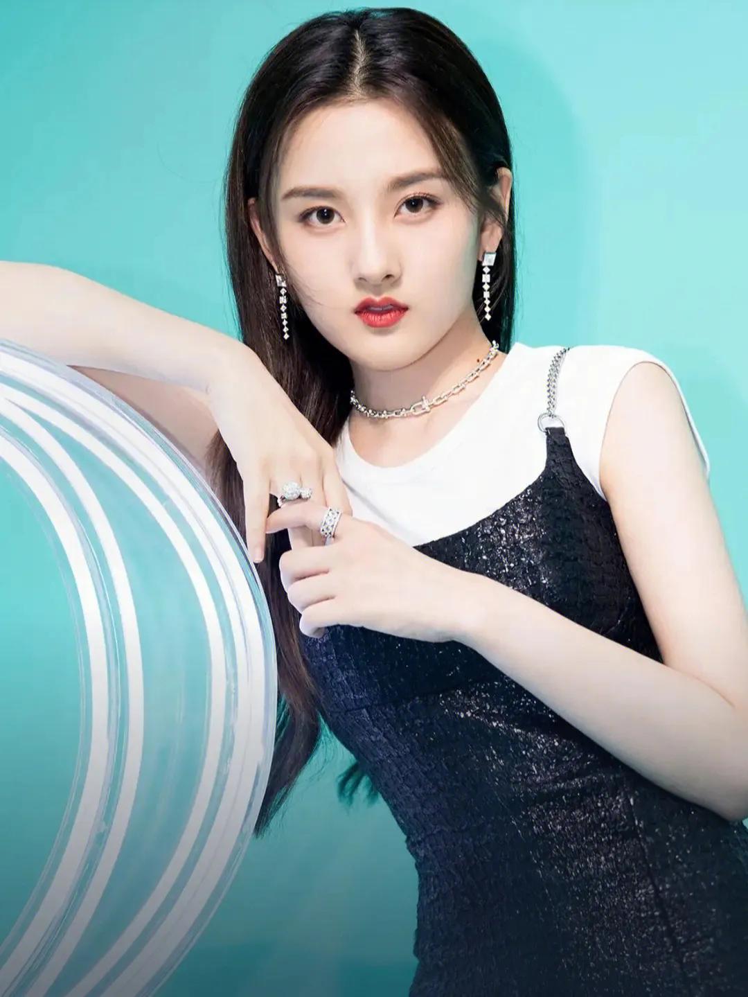 灵动女孩宋祖儿