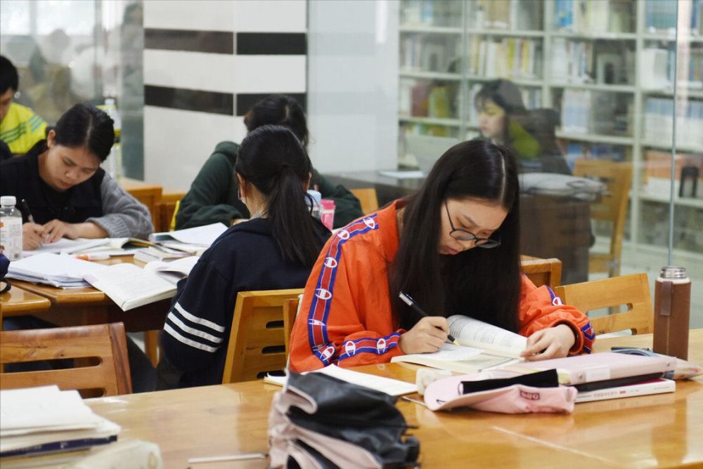 人人喊打的机械专业，大学毕业，如何逃离天坑？就业还是考研？