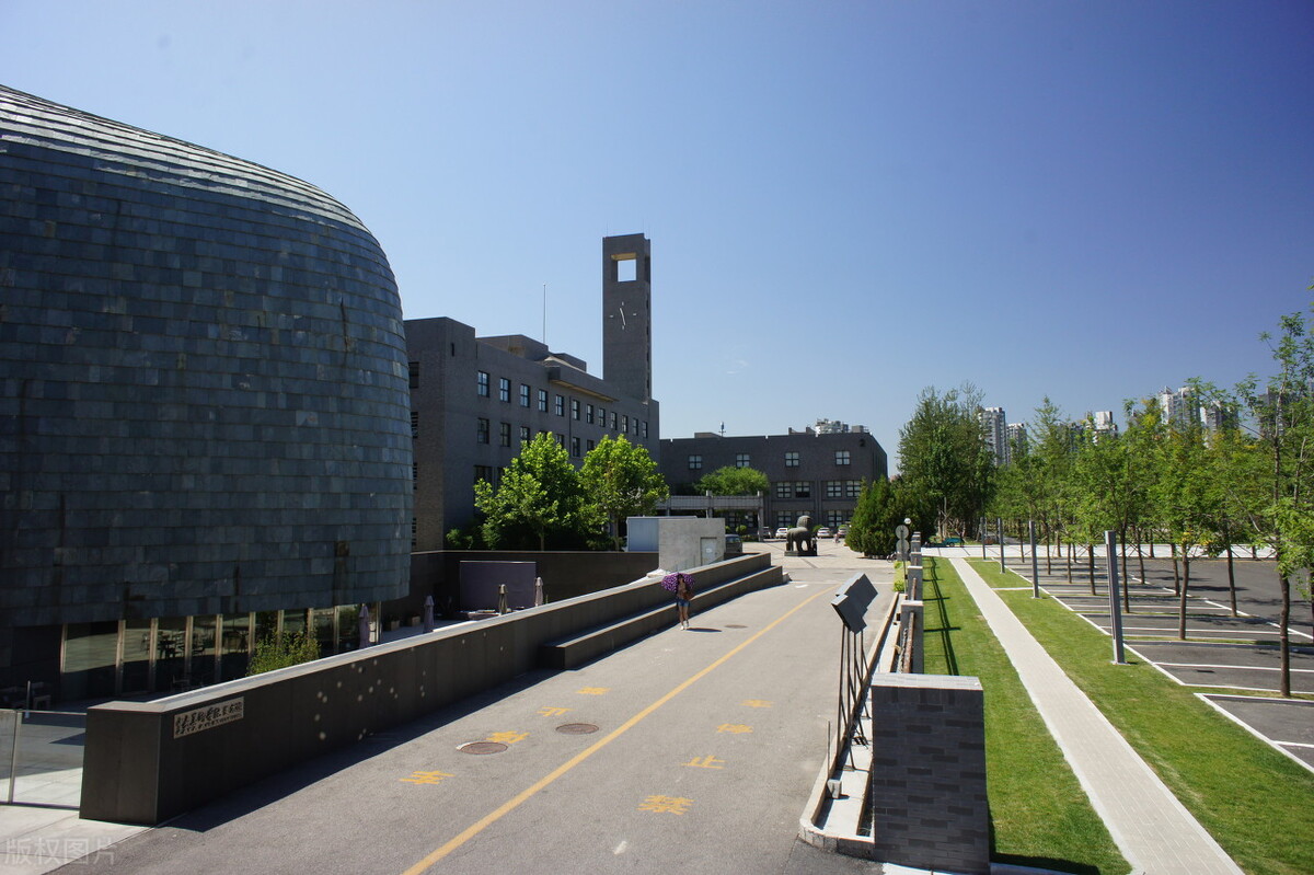 央美2022年校考初试考生达2.3万人，共发放多少张合格证呢？