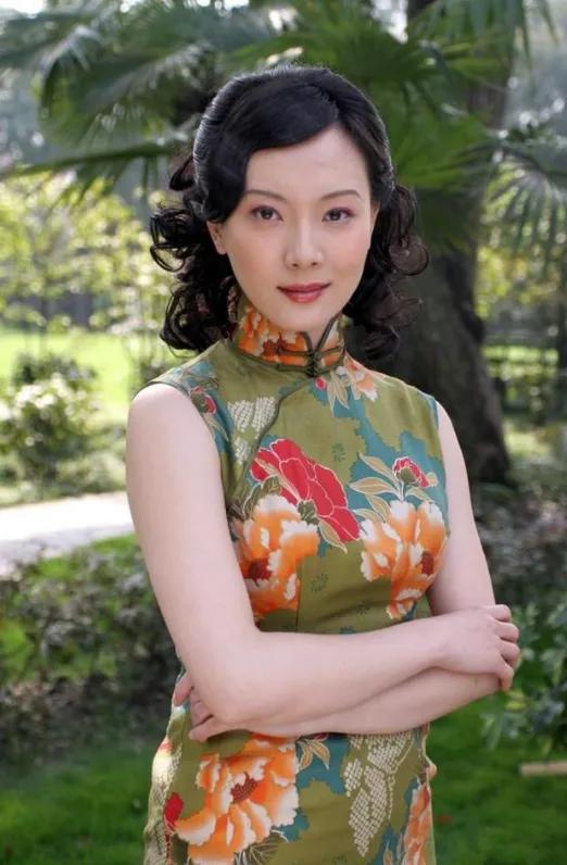 陈数真的美穿旗袍更美