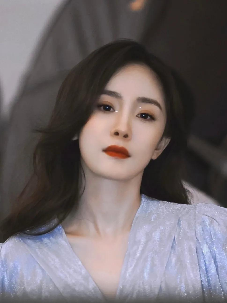 嗨周末快乐杨幂美图49
