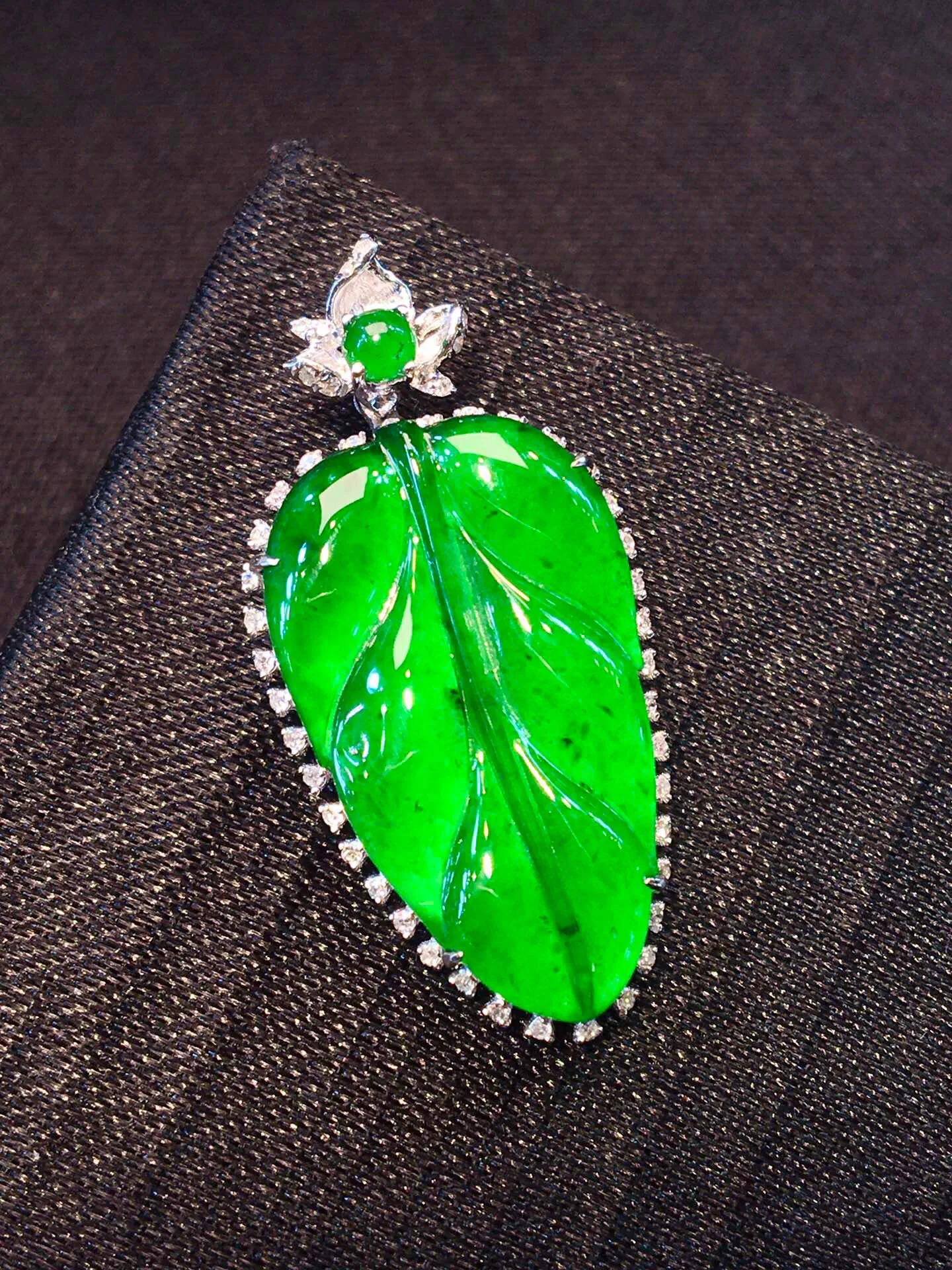 翡翠叶子吊坠图集①