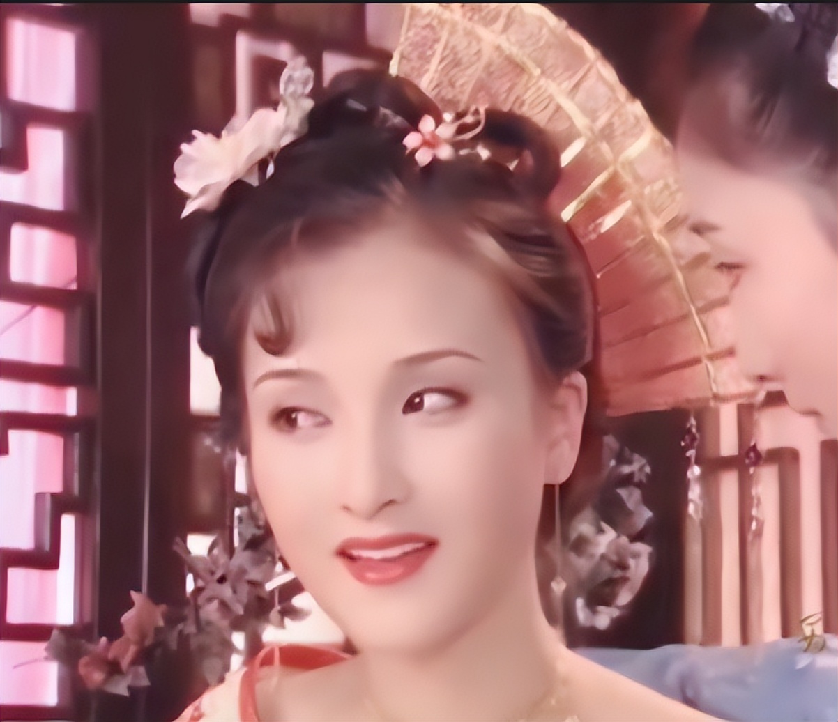 90年代别出心裁的古装造型：绒毛头，满天星，扇子头，渔网头