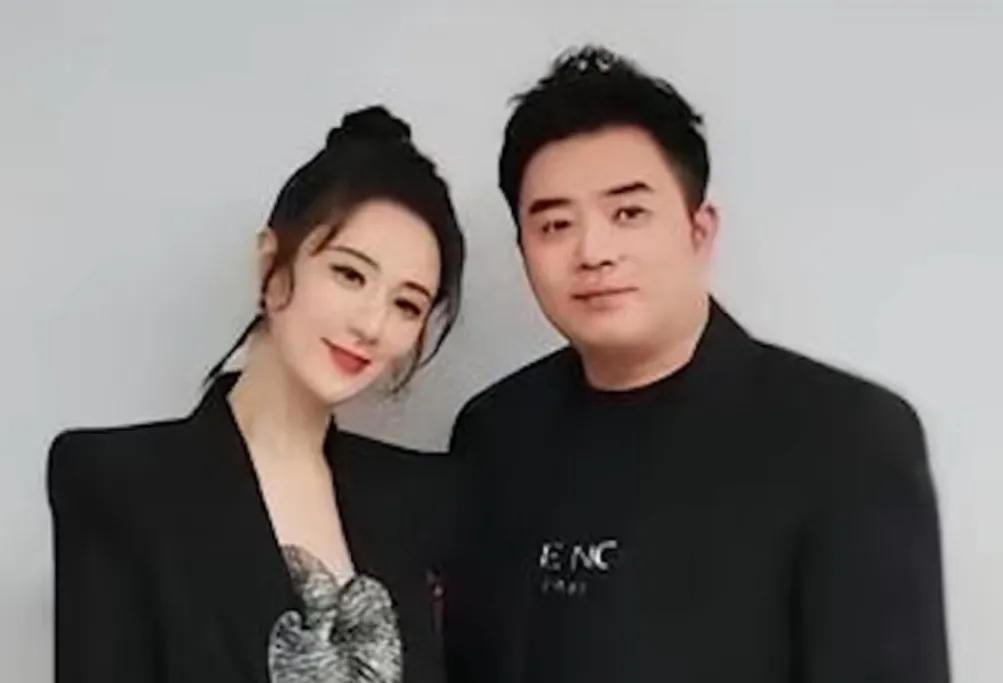 今日6大瓜：四字女星恋情、薇娅老公被罚、《披荆斩棘2》阵容