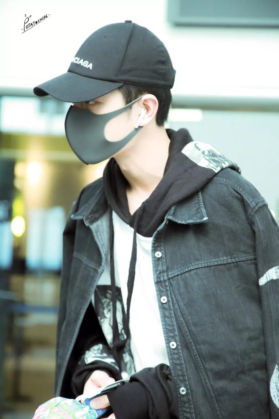 考古肖战:2018年9月—12月机场时间线汇总,今天请叫我收图狂魔