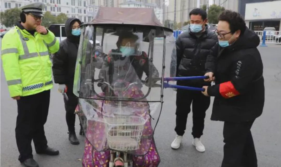 临近春节，除了上牌、戴头盔，电动车、三轮车这“三禁”正在严查