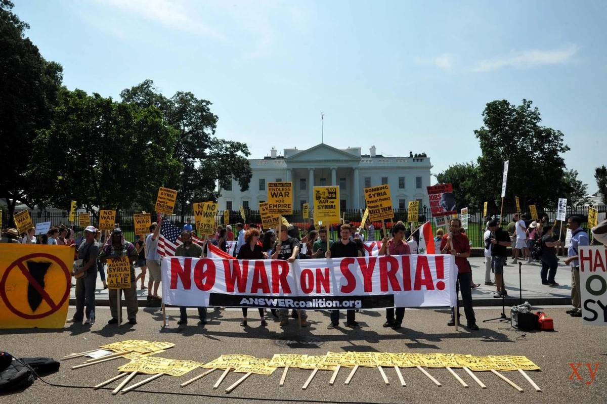 ����˹���������棬��ͻ���������������ս����Լ���ַ�սʾ��