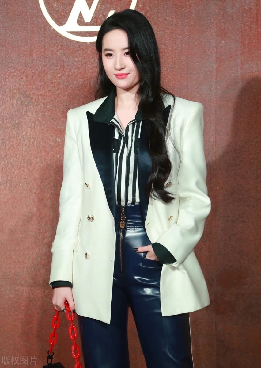 高颜值人类刘亦菲