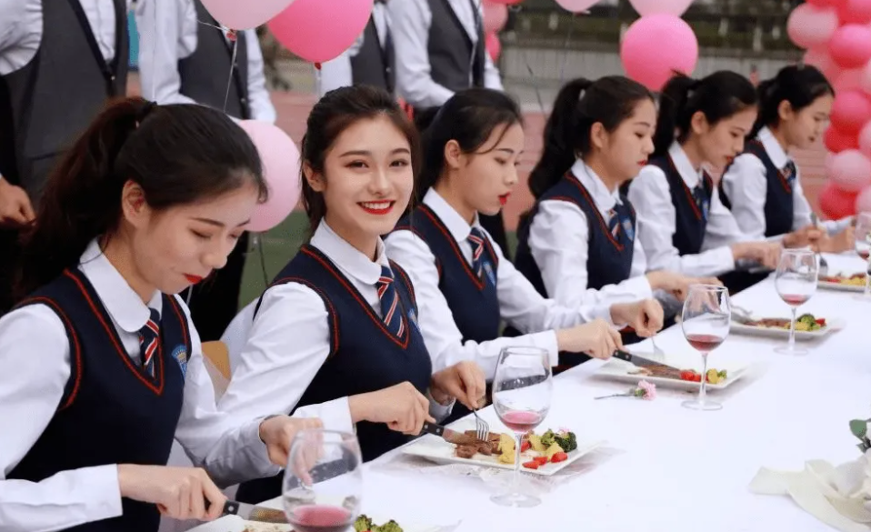 大学里已“严重饱和”的专业，发展前景并不乐观，考研也意义不大