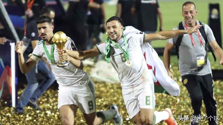 阿尔及利亚国脚因为淘汰卡塔尔国家队而被卡塔尔的俱乐部解雇