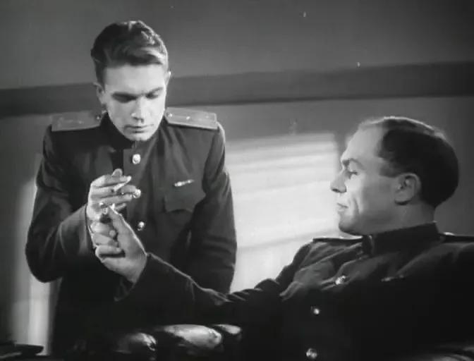 世界电影（0106）苏联电影《锄奸记》（1945）剧照欣赏