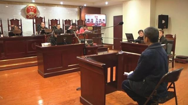 三姐弟称霸思南11年：火烧教育局，强锁国土局，逼校长下跪