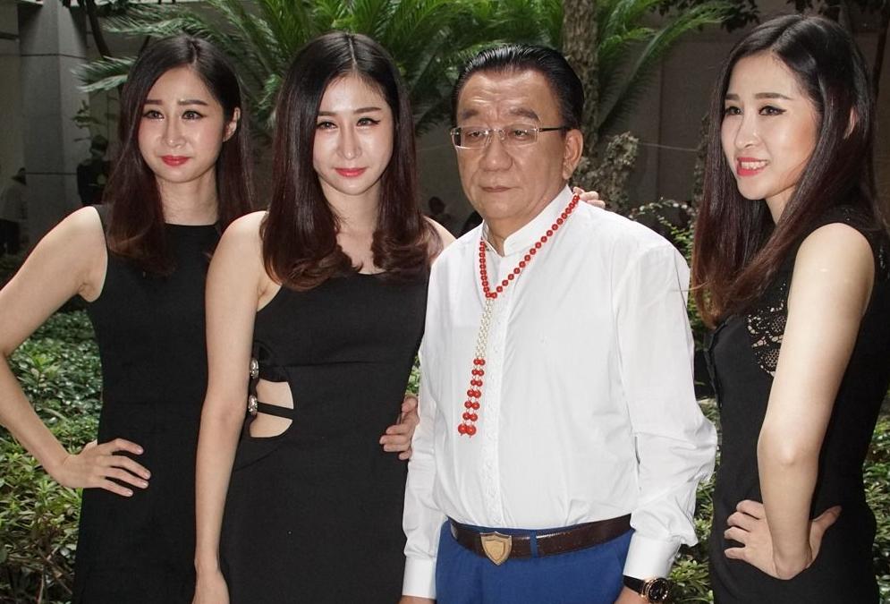 六位最坑爹明星子女，张国立儿子被送进监狱，有人扬言炸美国学校