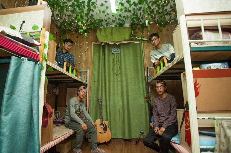 本科生室友称兄道弟，研究生多半是“点头之交”，差距怎么这么大