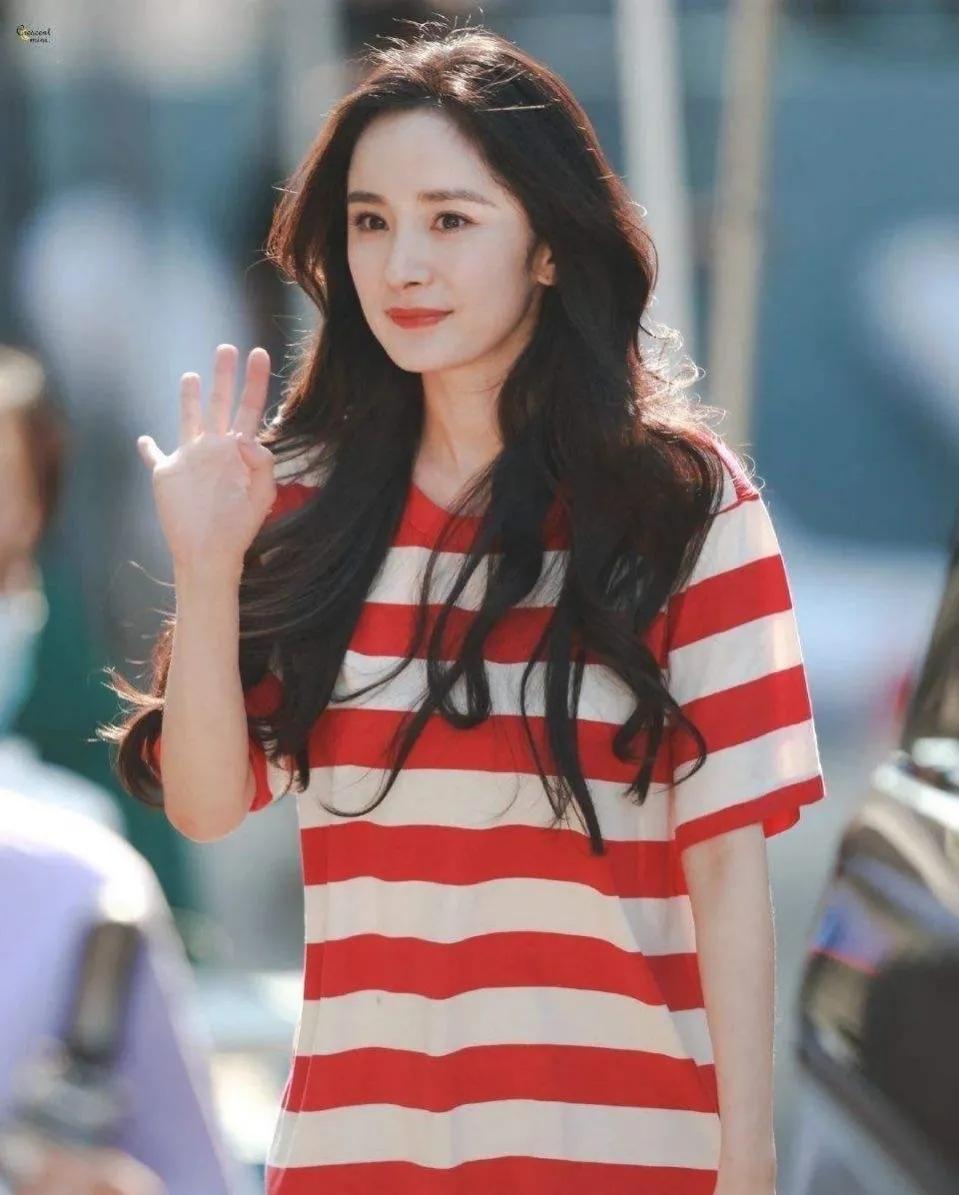 离婚后反而更受欢迎的六位女星，一个比一个有气质，你最喜欢谁？