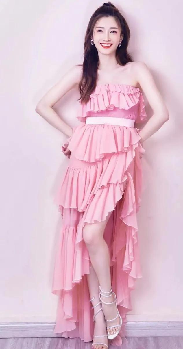 女星江疏影—温柔如水，美丽动人