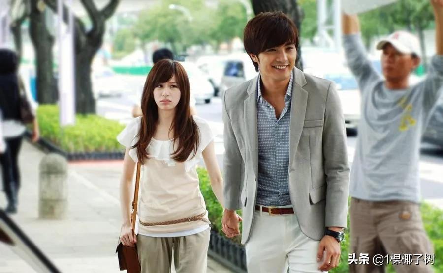 《爱上查美乐》里的王心凌，贺军翔男主很帅