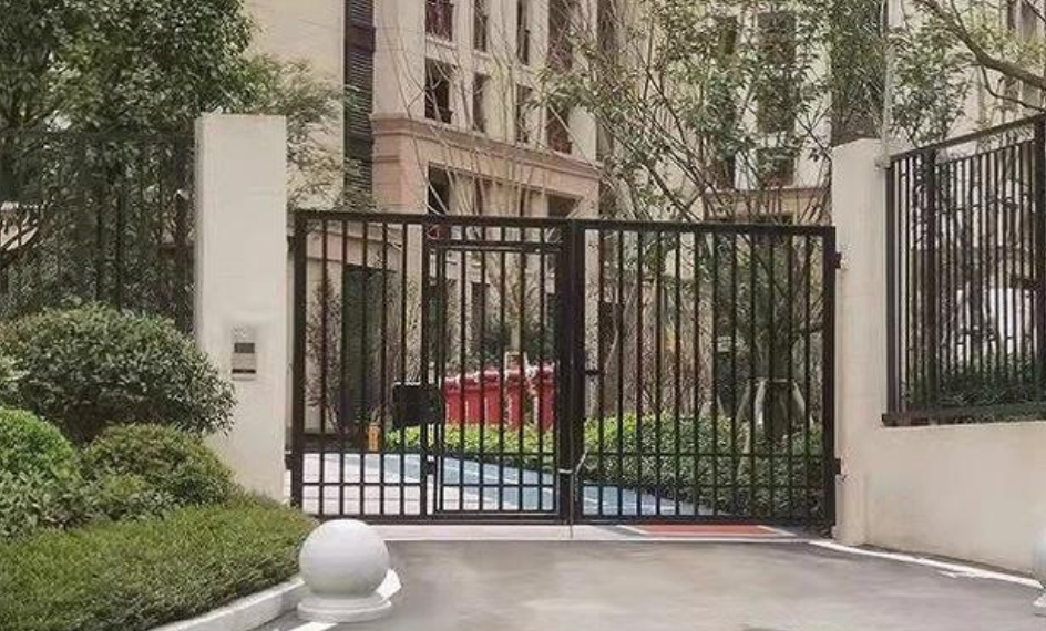 2007年，18岁漂亮女保姆在电梯内被惨遭杀害，行凶者竟是67岁老头