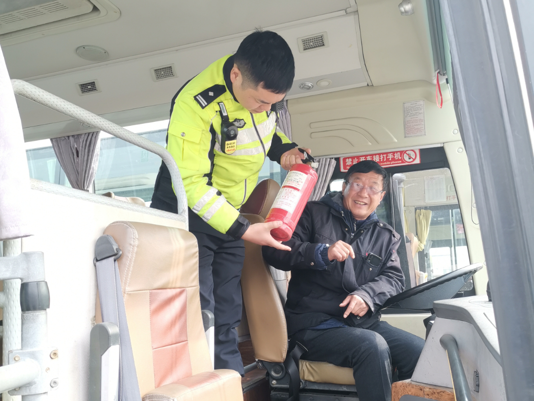常州车管所,常州车管所24小时咨询热线
