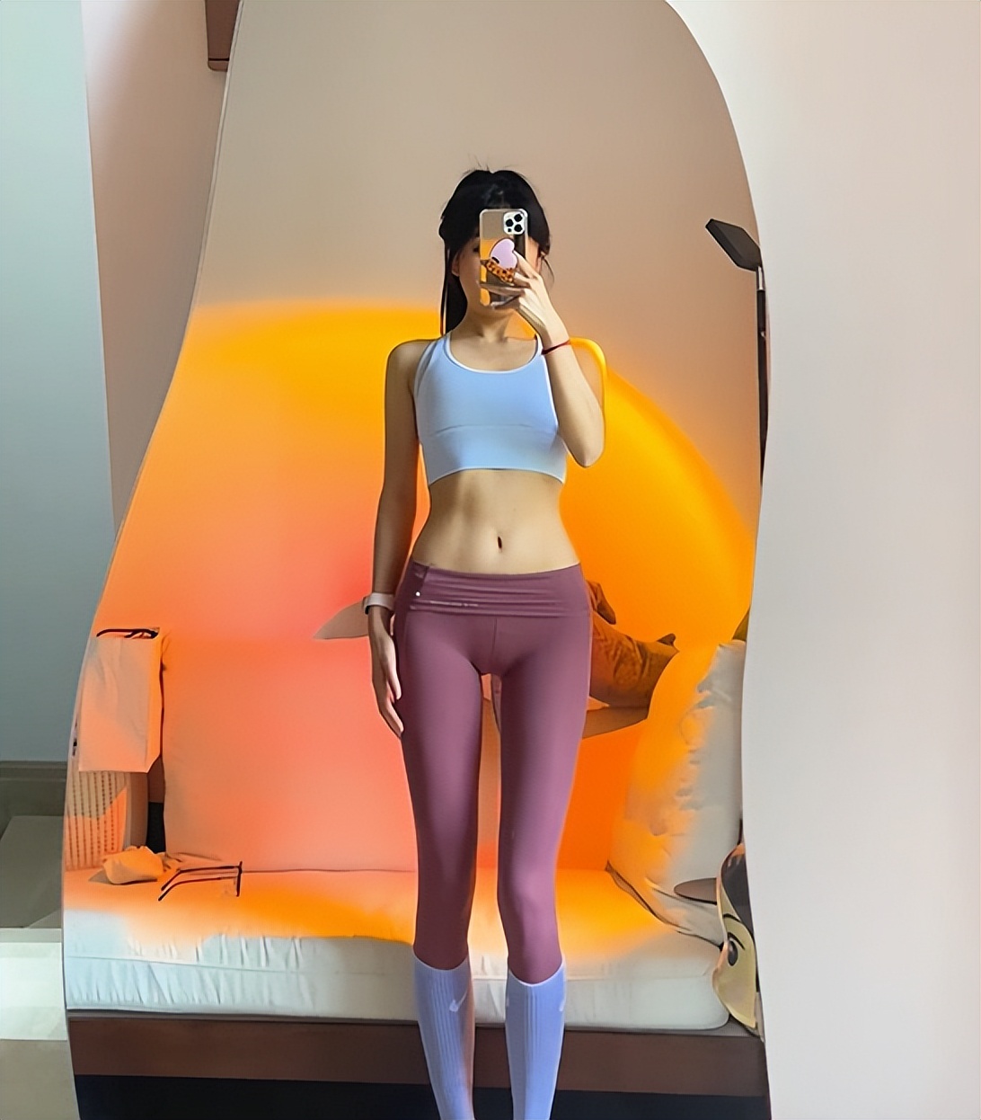 韦世豪与女友相恋8年为何仍不结婚？4年前已求婚，花2000万买婚房