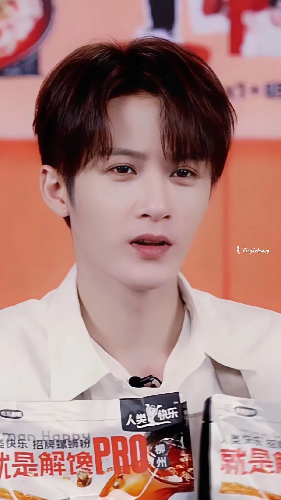 6.7图:刘亦菲 杨幂 周也 任敏 迪丽热巴 陈飞宇 韩庚 杨蓉 檀健次
任嘉伦