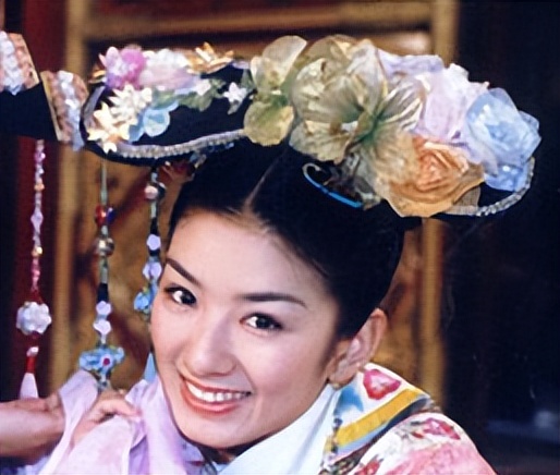 早期古装美女天花板，只服这9位，桃花眼，樱桃嘴，个个百里挑一